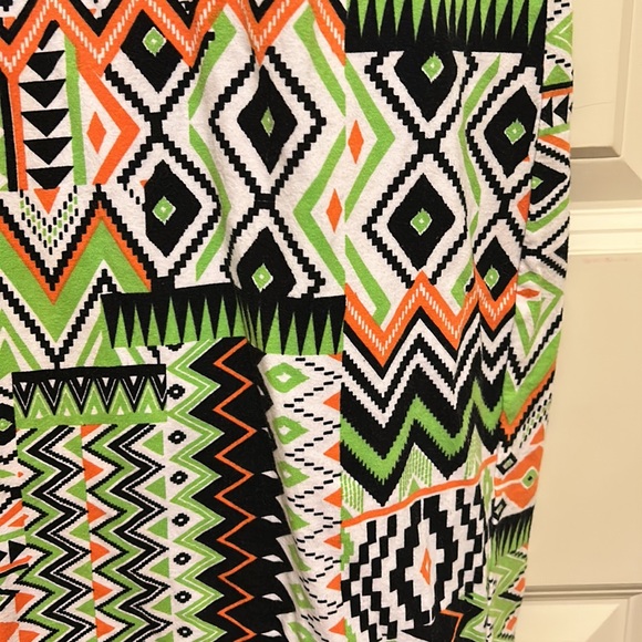 Bongo Abstract Printed Fitted Dress - Picture 3 of 5